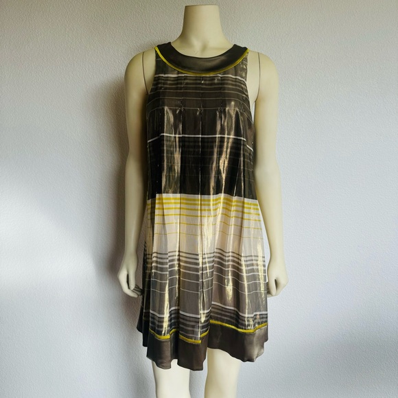 Bebe Dress - Picture 1 of 3